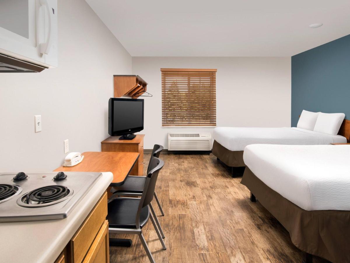 Woodspring Allentown Hotel 2*
